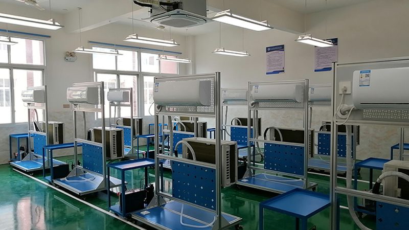 约克螺杆冷水机换油操作：关键步骤与注意事项**